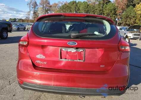 2017 Ford Focus Se z USA, uszkodzony, nr VIN 1FADP3K2XHL313246